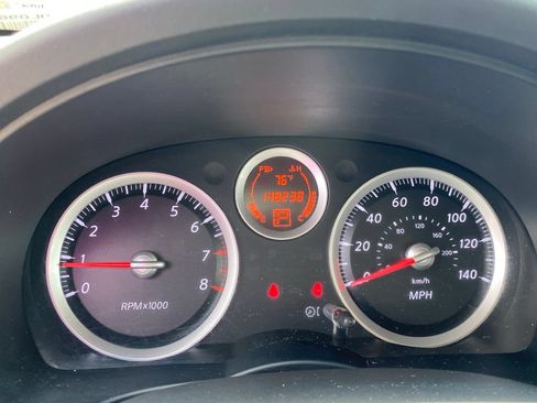 Used 2011 Nissan Sentra 2.0 SR FWD image 5