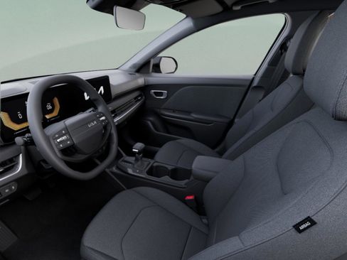 New 2026 Kia K4 FWD image 13