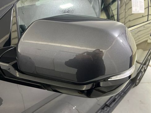 Used 2023 Toyota Sequoia Limited image 39