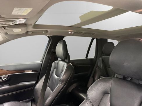 Used 2016 Volvo XC90 T6 Momentum w/ Momentum Plus Package AWD/4WD image 38