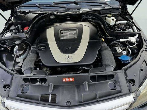 Used 2011 Mercedes-Benz C 300 Sedan image 49