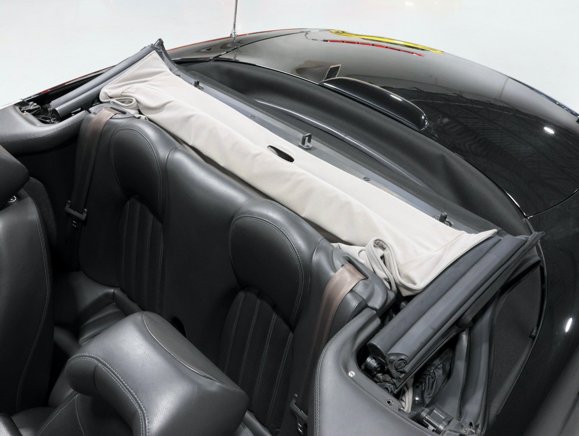 Used 2001 Jaguar XK8 Convertible RWD image 63