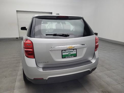 Used 2017 Chevrolet Equinox LS FWD image 6