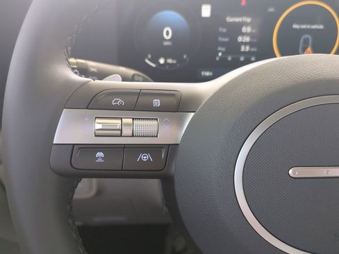 New 2026 Hyundai Kona Limited FWD image 34