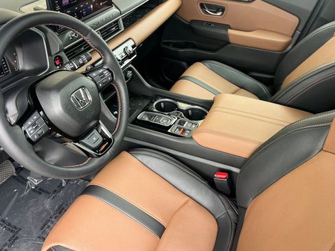 Used 2026 Honda Passport TrailSport Elite image 9