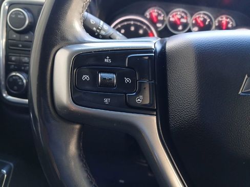 Used 2023 Chevrolet Silverado 2500 LT w/ Convenience Package image 17