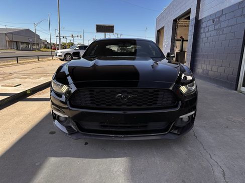 Used 2015 Ford Mustang Coupe w/ Equipment Group 051A RWD image 3