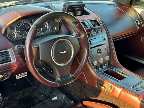 Used 2006 Aston Martin DB9 Volante image 16