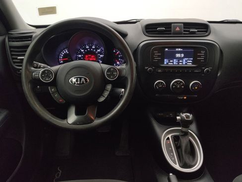 Used 2018 Kia Soul image 22