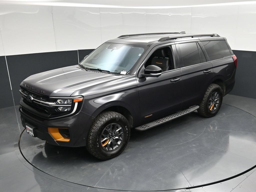 Used 2025 Ford Expedition Tremor AWD/4WD image 51