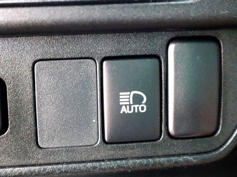 Used 2019 Toyota Tacoma SR5 image 57