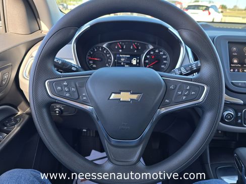 Used 2024 Chevrolet Equinox LS w/ LS Convenience Package image 19