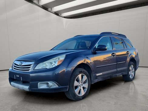Used 2011 Subaru Outback 3.6R Limited AWD/4WD image 1