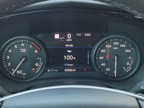Used 2022 Cadillac XT5 Premium Luxury w/ Technology Package FWD image 20
