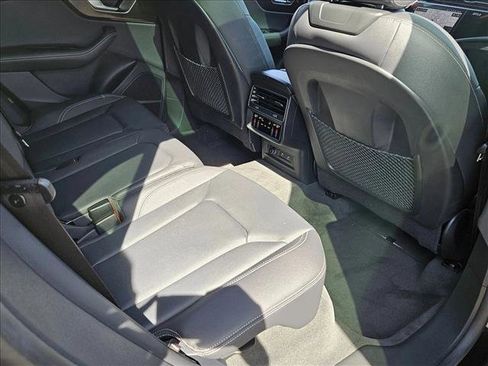 Used 2023 Audi Q8 Premium Plus w/ Premium Plus Package image 19