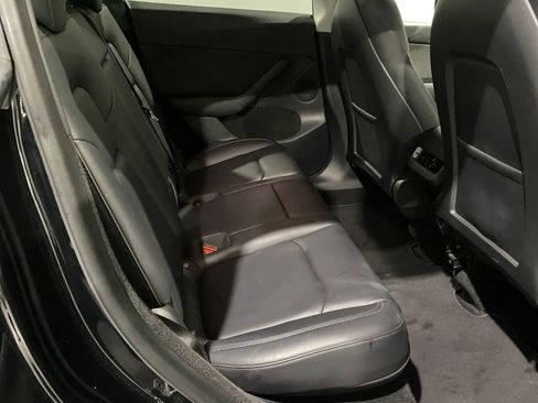 Used 2023 Tesla Model Y Long Range image 7