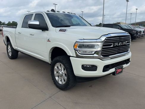 Used 2021 RAM 2500 Laramie AWD/4WD image 3