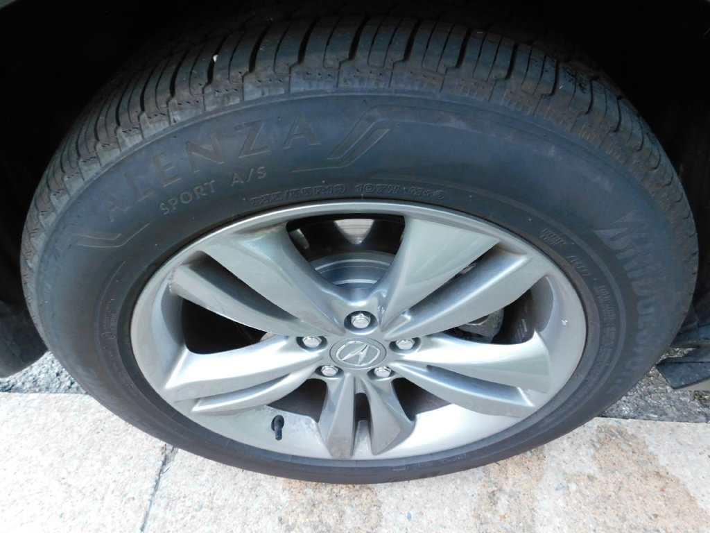 Certified 2026 Acura MDX SH-AWD image 8