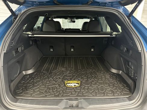 Used 2025 Subaru Outback Wilderness AWD/4WD image 26