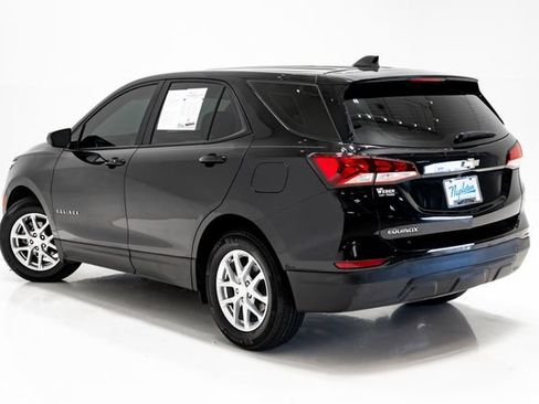 Used 2024 Chevrolet Equinox LS w/ LPO, Floor Liner Package FWD image 29
