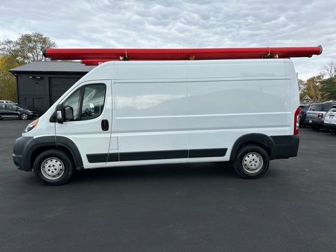 Used 2018 RAM ProMaster 2500 image 2