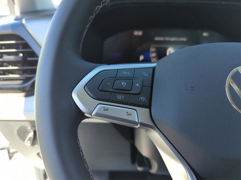 New 2026 Volkswagen Taos S image 38