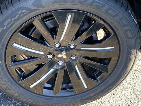 Used 2022 Mitsubishi Outlander Sport Black Edition AWD/4WD image 27