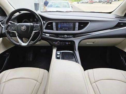 Used 2023 Buick Enclave Essence FWD image 15