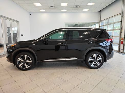 Used 2022 Nissan Rogue SL w/ SL Premium Package AWD/4WD image 6