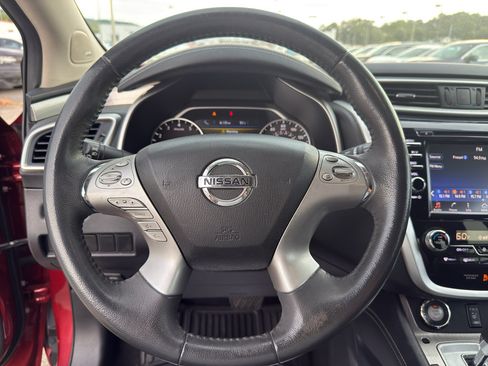 Used 2017 Nissan Murano SV w/ Premium Plus Package FWD image 16