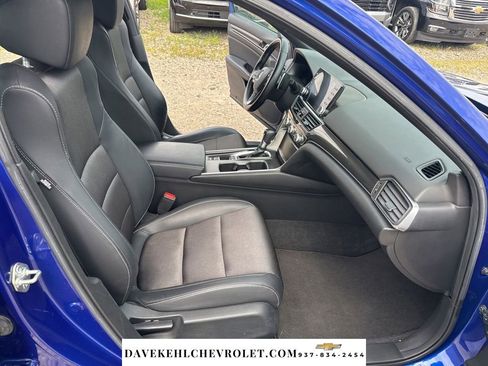 Used 2018 Honda Accord Sport image 25