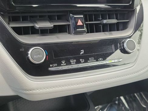 Used 2024 Toyota Corolla SE image 26