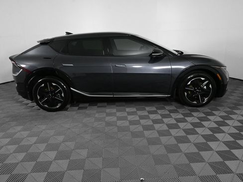 Used 2025 Kia EV6 Wind RWD image 24
