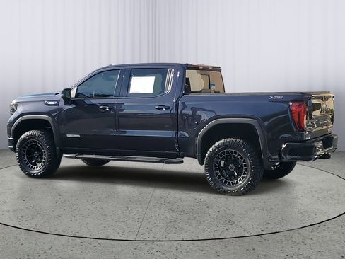 Used 2025 GMC Sierra 1500 Elevation w/ Elevation Premium Package image 7
