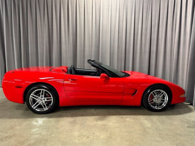 Used 1998 Chevrolet Corvette Convertible w/ Memory Pkg RWD image 6