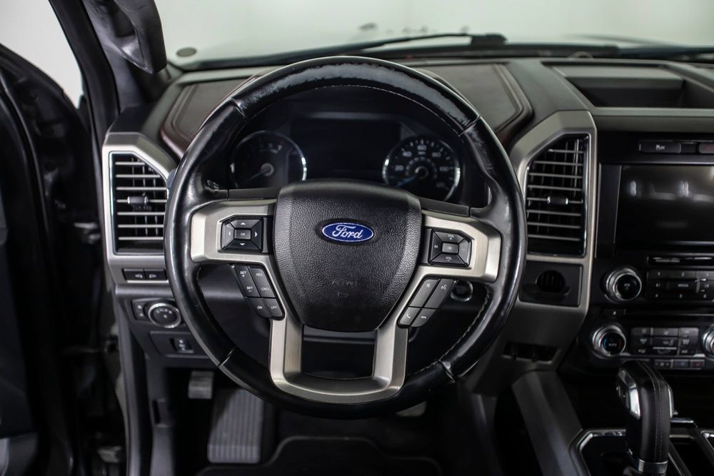 Used 2017 Ford F150 Platinum RWD image 22
