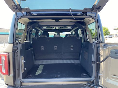 New 2026 Ford Bronco Badlands AWD/4WD image 4