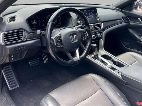 Used 2022 Honda Accord Sport image 17
