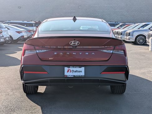 New 2026 Hyundai Elantra SEL Sport image 3