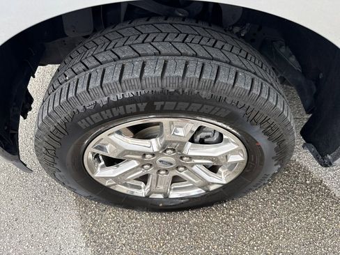 Used 2023 Ford F150 Lariat RWD image 12