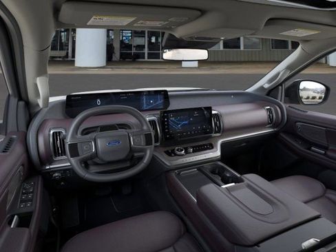 New 2026 Ford Expedition Max Platinum AWD/4WD image 9