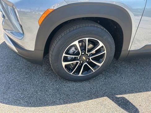 New 2026 Chevrolet TrailBlazer LT FWD image 9