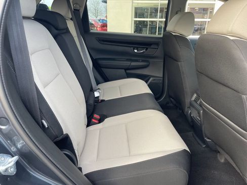 Used 2025 Honda CR-V EX image 14