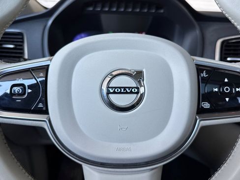 Certified 2024 Volvo XC90 T8 Plus w/ Protection Package Premier image 28