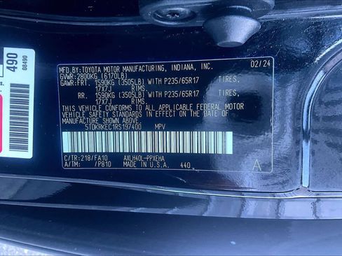 Used 2024 Toyota Sienna LE image 33