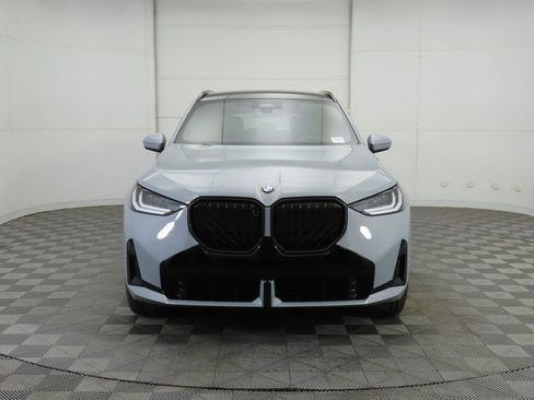 New 2026 BMW X3 xDrive30 w/ Premium Package image 2