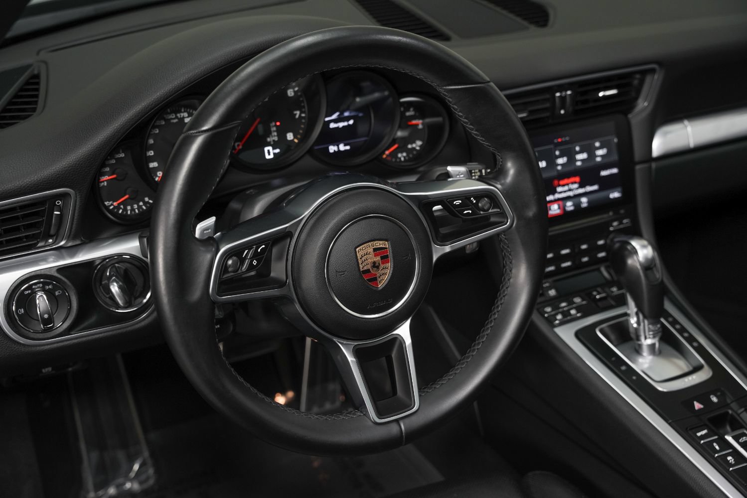 Used 2017 Porsche 911 Targa 4 AWD/4WD image 38
