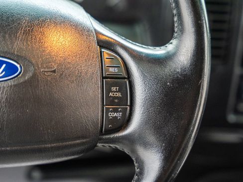 Used 2003 Ford F150 Harley-Davidson RWD image 28