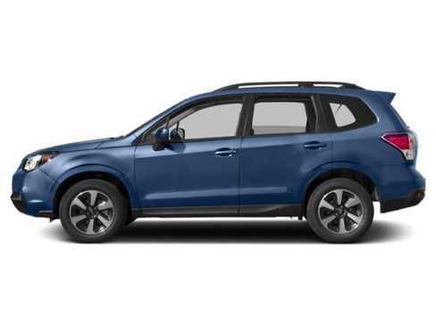 Used 2018 Subaru Forester 2.5i Premium w/ All-Weather Package AWD/4WD image 3