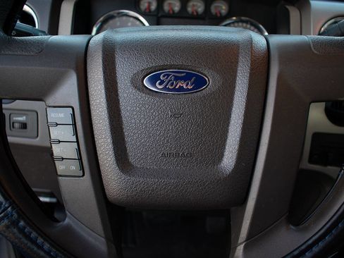 Used 2010 Ford F150 XLT image 21
